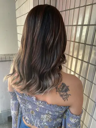 ミディアム 原 千景のヘアスタイル