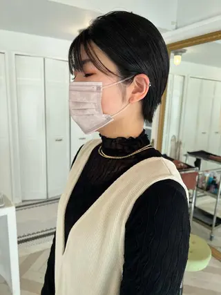 ショート ブリーチカラー🎀 韓国風/寺門美優のヘアスタイル