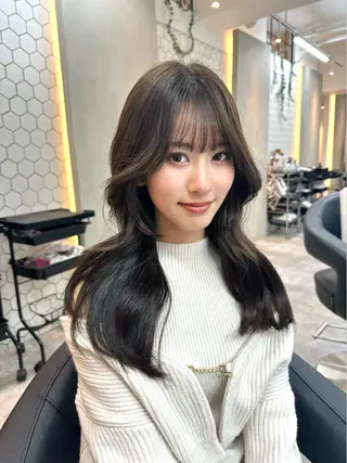 ロング カラー ミディアムレイヤー 添田晃基のヘアスタイル