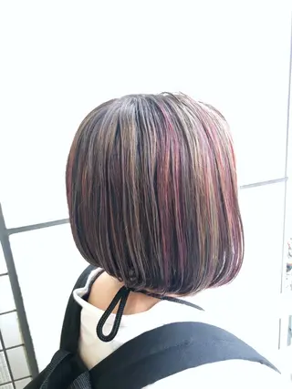 ショート カラー ベージュカラー🧸 伊藤なつみのヘアスタイル