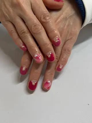 ネイル Blue Reef 四谷三丁目所属・たかの はづきのネイルデザイン