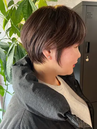ショート 小山洋次/阪急茨木/ 透明感カラーショートのヘアスタイル