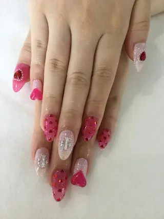 ネイル 💎🐰 saki. m 🐰💎のネイルデザイン