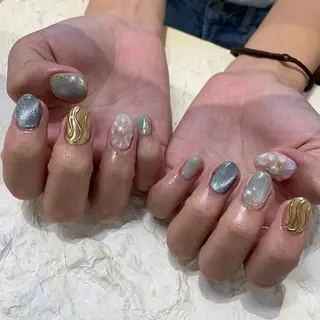 ネイル マキノ ユイのネイルデザイン