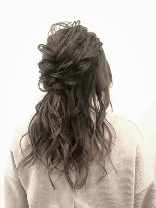 ヘアアレンジ 菊池 栄里奈のヘアスタイル