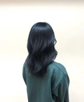 カラー 森田 一輝のヘアスタイル