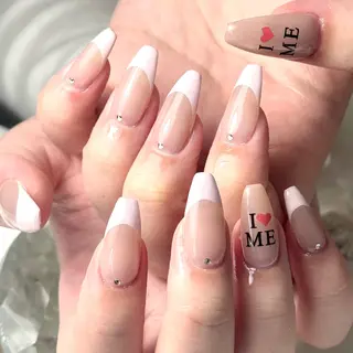 ネイル ルシイ🎀新宿長さ 出しパーツ専門店のネイルデザイン
