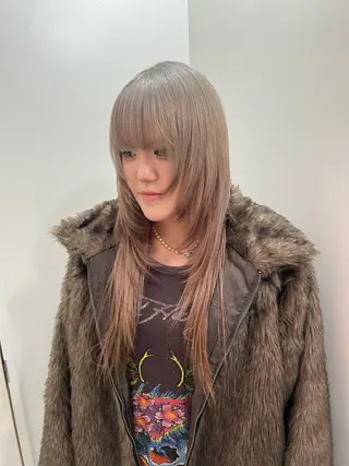 ロング 💥ウルフカット デザインあんな💥のヘアスタイル