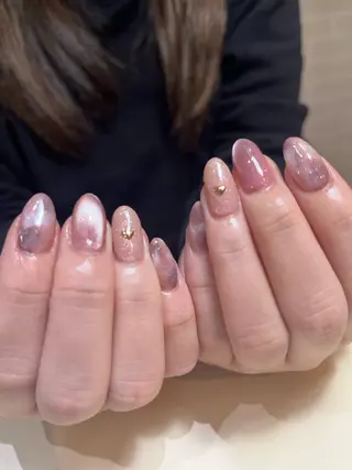 ネイル フォルチェ博多店 細田のネイルデザイン