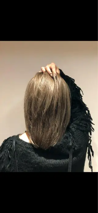 ミディアム カラー 池田 寿子のヘアスタイル