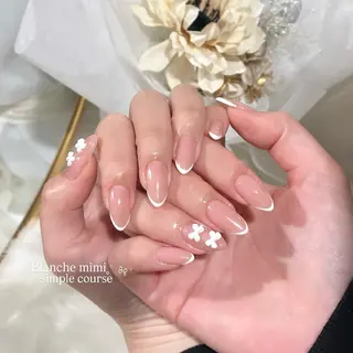 ネイル Blanche mimi.u_aのネイルデザイン