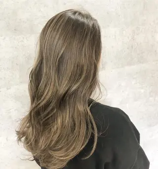 ロング カラー 髪質改善で 憧れの潤艶美髪にのヘアスタイル