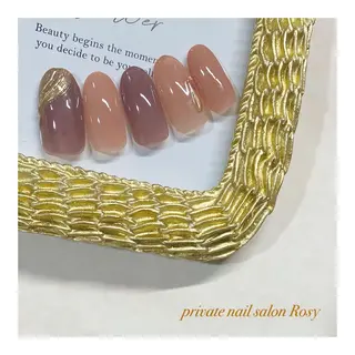 ネイル 🌹 𝕄𝕒𝕚のネイルデザイン