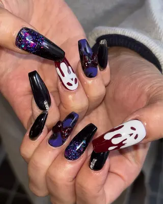 ネイル 🪐富島彩夏 /海外nail🪐のネイルデザイン