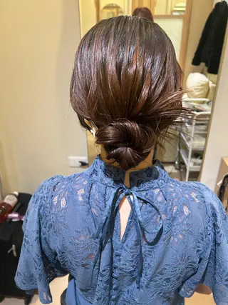 セミロング ヘアアレンジ ボウ🪞ヘアセット /メイク/マツパのマツエク・マツパデザイン