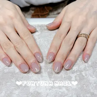 ネイル Nail •Head スパFortunaのネイルデザイン