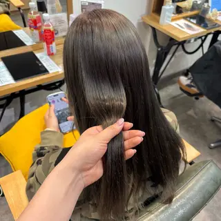 カラー 艶感カラー/オリーブ アレンジ：♡のヘアスタイル