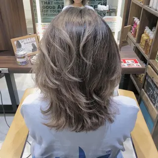 セミロング Yuueye mioの眉毛・アイブロウイメージ