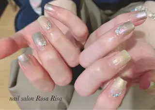 ショート ネイル ネイルスタジオ シェイクユアハンズのネイルデザイン