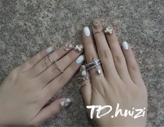 ショート めぐみのネイルサロン スタッフ練習のネイルデザイン