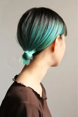 ミディアム 宮前 俊平のヘアスタイル