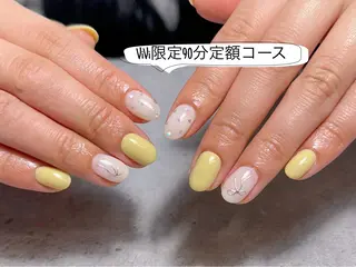 ネイル 7LOOKS フェンのネイルデザイン