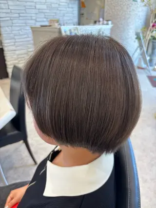 ショート カラー 志村 梨帆のマツエク・マツパデザイン