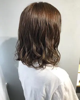 ミディアム パーマ ボブパーマコテ巻き風 パーマNo1深江秀平のヘアスタイル