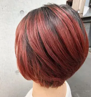 ショート カラー くまがい みゆ【edge.】のヘアスタイル