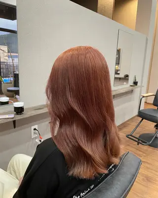 ロング カラー 鵜飼 真伍のヘアスタイル