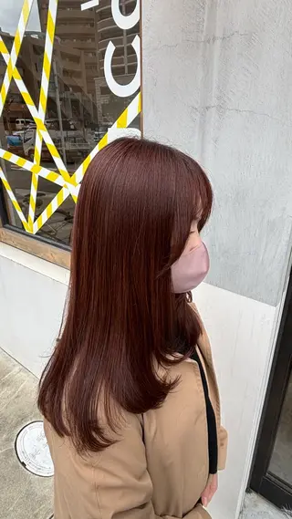 セミロング カラー 雨積 清夏のヘアスタイル
