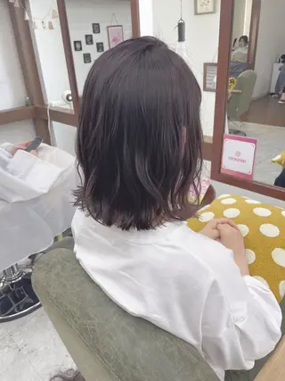 ミディアム 花田 綾のヘアスタイル