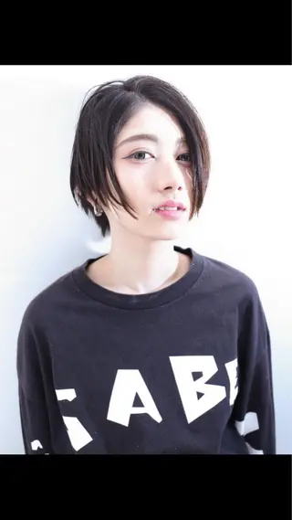 ショート カラー ブリーチ/髪質改善 NYNY大久保のヘアスタイル