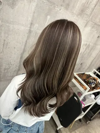 ロング カラー キッズ 田中 沙也香のヘアスタイル