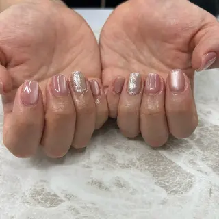 ネイル METEOR💫 staffのネイルデザイン