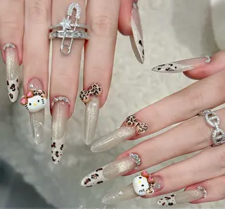 ネイル D-BEAUTY Nailsalonのネイルデザイン