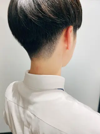 ショート カラー &グループ代表取締役 KOHEIのヘアスタイル
