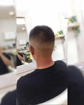 ショート メンズ ヘア＆メイクポトス 倉内のマツエク・マツパデザイン