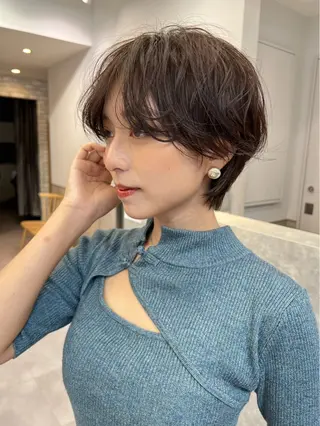 ショート レイヤー・ボブカット 透明感カラーこうたのヘアスタイル