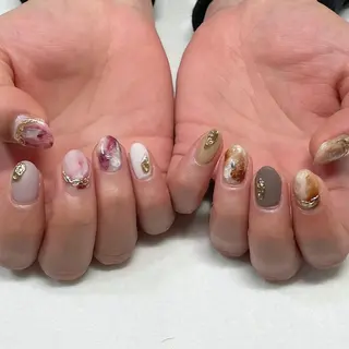 ネイル 東 千夏のネイルデザイン