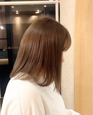 セミロング カラー 艶カラー/透明感 /ヒグチアオイのヘアスタイル