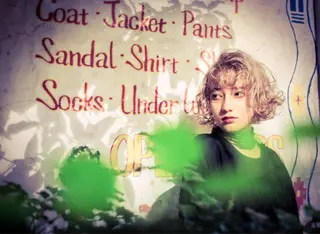 ミディアム カラー パーマ AUBE hair garden渋谷所属・✨ハイトーンカラー 🌈モテ髪のヘアスタイル