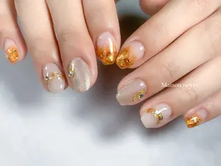 カラー Maison noyerのネイルデザイン