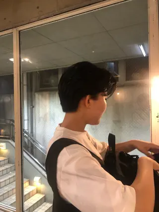 ショート 竹内 絢香のヘアスタイル