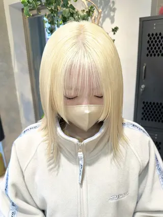 ミディアム カラー kai .のヘアスタイル