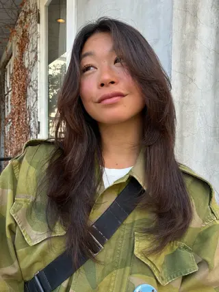 ロング 坂入 美帆のヘアスタイル