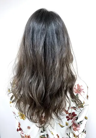 ロング カラー 🍀ナガヤマ ヒデアキ🍀のヘアスタイル