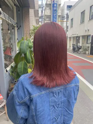 セミロング カラー AYANO ／レイヤー／オリーブのヘアスタイル