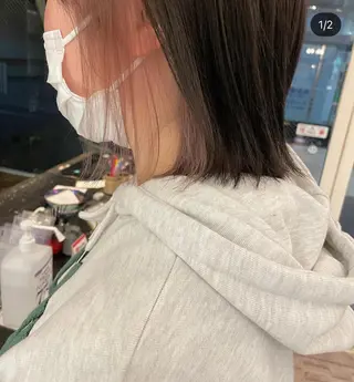 ミディアム カラー bloom yumaのヘアスタイル