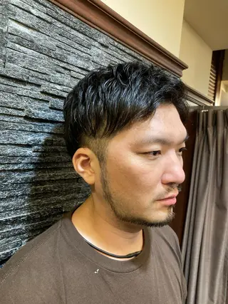 ショート パーマ メンズ 滝沢 得弘のヘアスタイル